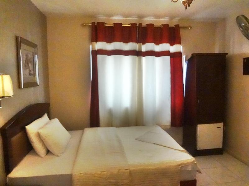 Sutchi Hotel Dubai Bagian luar foto